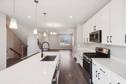 Tiny photo for 1533 Executive Way, Des Plaines, IL 60018 (MLS # 12503644)