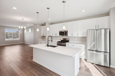 Tiny photo for 1533 Executive Way, Des Plaines, IL 60018 (MLS # 12503644)