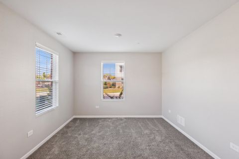 Tiny photo for 1533 Executive Way, Des Plaines, IL 60018 (MLS # 12503644)