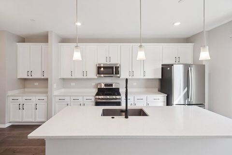 Tiny photo for 1533 Executive Way, Des Plaines, IL 60018 (MLS # 12503644)