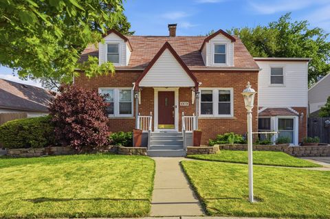 Photo of 5910 W 88th Street, Oak Lawn, IL 60453 (MLS # 12650125)
