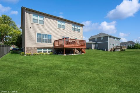 Tiny photo for 21042 Lakewoods Lane, Shorewood, IL 60404 (MLS # 12401212)