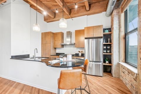 Tiny photo for 1040 W Adams Street #410, Chicago, IL 60607 (MLS # 12588803)