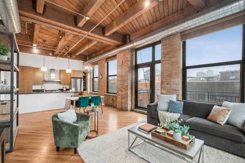 Tiny photo for 1040 W Adams Street #410, Chicago, IL 60607 (MLS # 12588803)