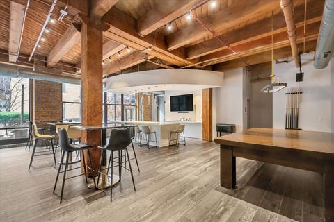 Tiny photo for 1040 W Adams Street #410, Chicago, IL 60607 (MLS # 12588803)