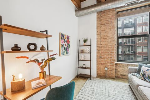 Tiny photo for 1040 W Adams Street #410, Chicago, IL 60607 (MLS # 12588803)