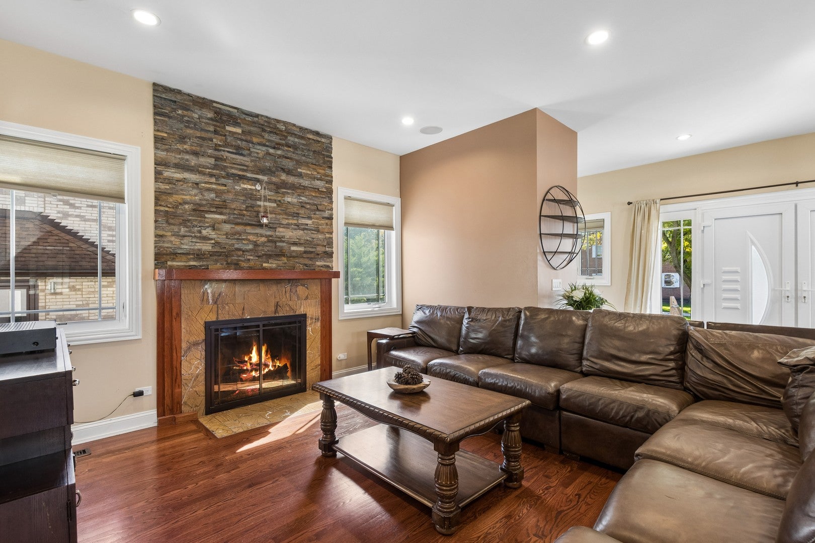 457 N Northwest Highway