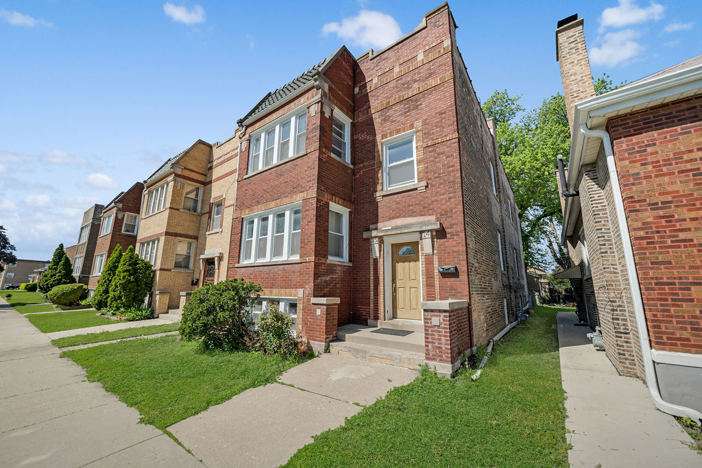 Properties 1 1514 S 59th Court