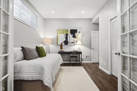 Tiny photo for 1417 N Bosworth Avenue #1, Chicago, IL 60642 (MLS # 12697242)