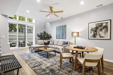 Tiny photo for 1417 N Bosworth Avenue #1, Chicago, IL 60642 (MLS # 12697242)