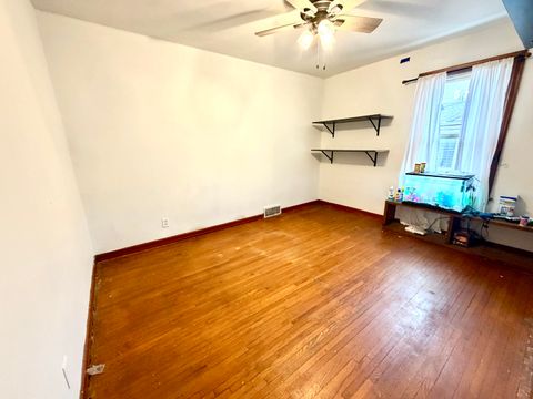 Tiny photo for 721 Adams Street, Ottawa, IL 61350 (MLS # 12564947)