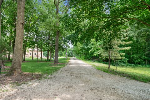 4006 E 1950th. Road Sheridan IL 60551