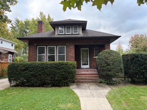 Photo of 1016 W Arlington Avenue, La Grange, IL 60525 (MLS # 12796456)