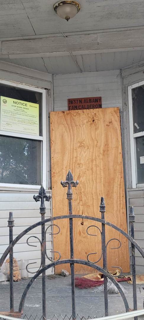 1837 N ALBANY Street