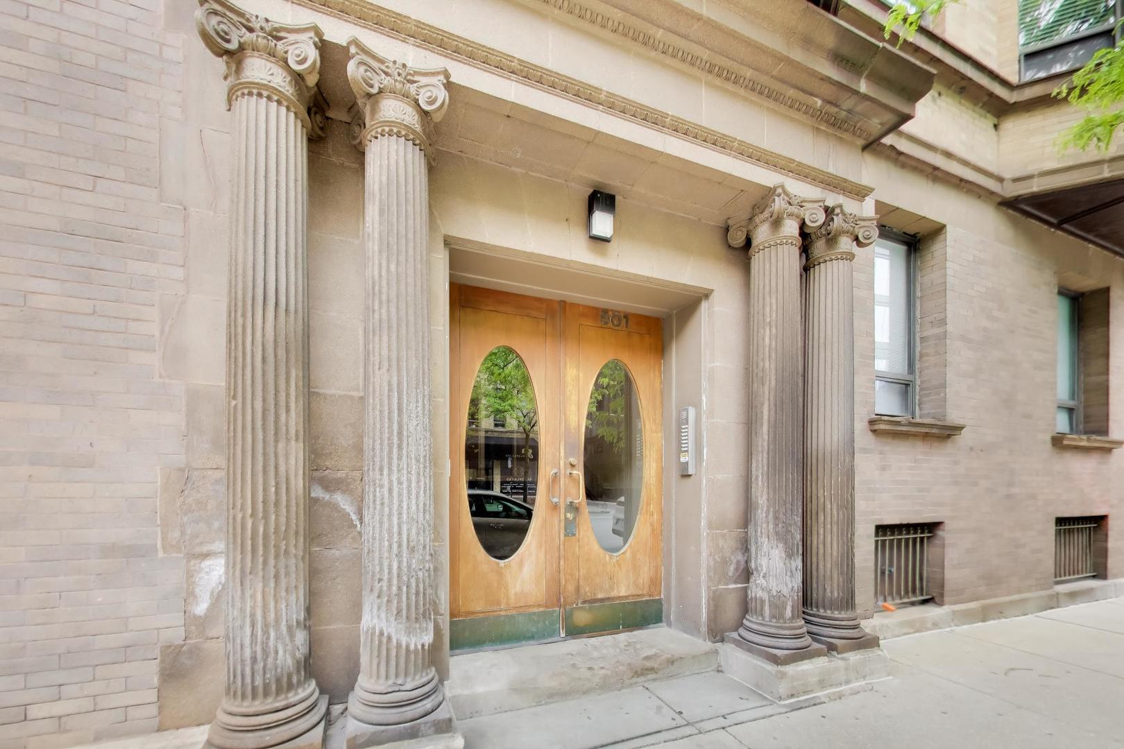501 N Wells Street 3W