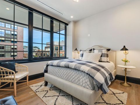 Tiny photo for 1109 W WASHINGTON Boulevard #7A, Chicago, IL 60607 (MLS # 12412123)