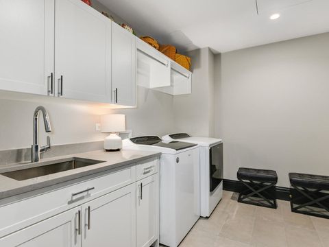 Tiny photo for 1109 W WASHINGTON Boulevard #7A, Chicago, IL 60607 (MLS # 12412123)