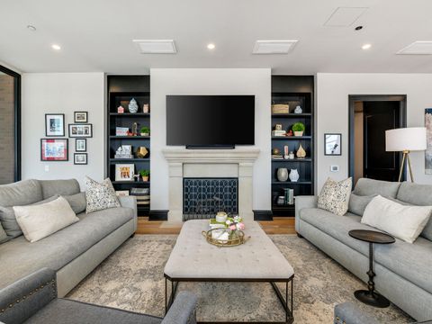 Tiny photo for 1109 W WASHINGTON Boulevard #7A, Chicago, IL 60607 (MLS # 12412123)