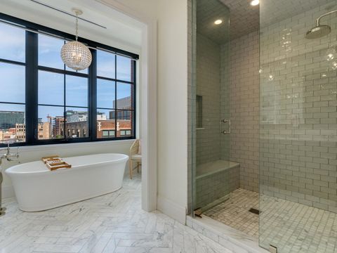Tiny photo for 1109 W WASHINGTON Boulevard #7A, Chicago, IL 60607 (MLS # 12412123)