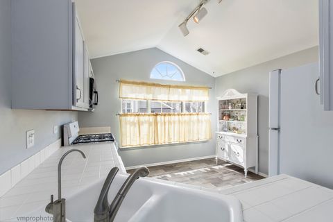 Tiny photo for 30W019 Juniper Court #30W019, Warrenville, IL 60555 (MLS # 12594538)