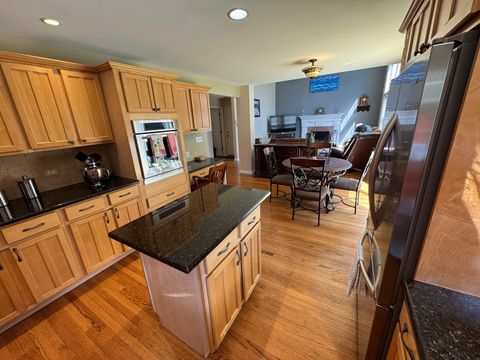 Tiny photo for 6414 Kingsbridge Drive, Cary, IL 60013 (MLS # 12480640)