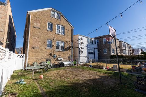 Tiny photo for 1626 S Home Avenue, Berwyn, IL 60402 (MLS # 12523442)