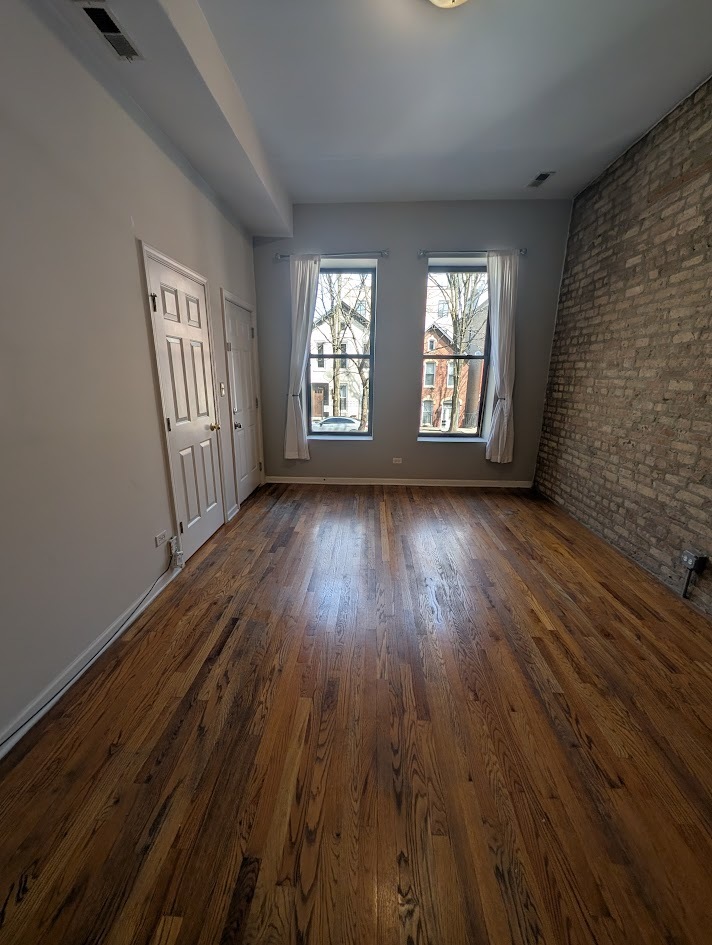 1531 W THOMAS Street 2F