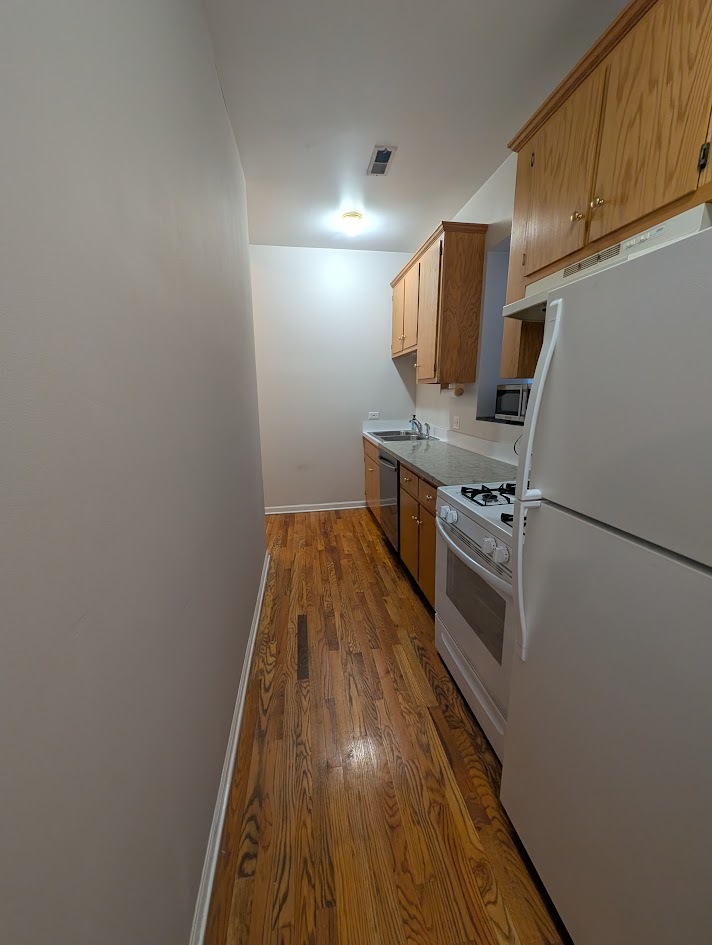 1531 W THOMAS Street 2F