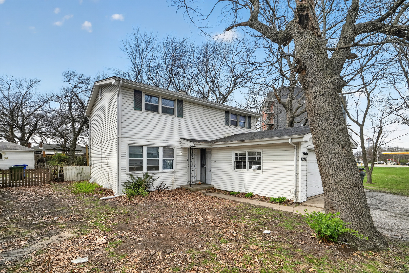 15036 BLACKSTONE Avenue