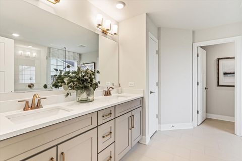 Tiny photo for 41 River Highlands Drive, Hawthorn Woods, IL 60047 (MLS # 12616223)