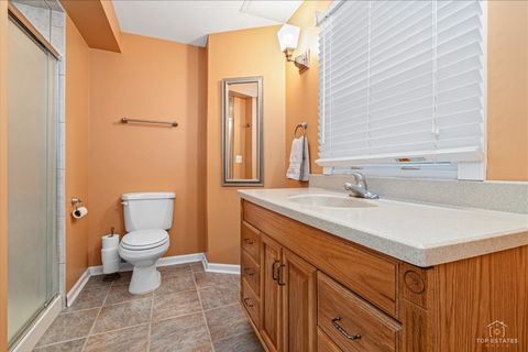 Tiny photo for 1894 Maine Drive, Elk Grove Village, IL 60007 (MLS # 12603691)