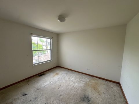Tiny photo for 1942 Town Drive, Naperville, IL 60565 (MLS # 12647205)