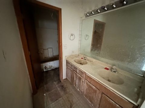 Tiny photo for 1942 Town Drive, Naperville, IL 60565 (MLS # 12647205)