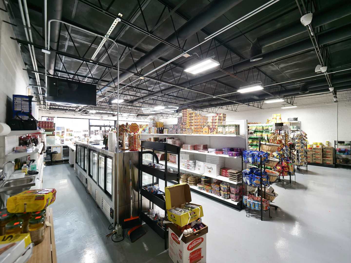 8809 N Milwaukee Avenue