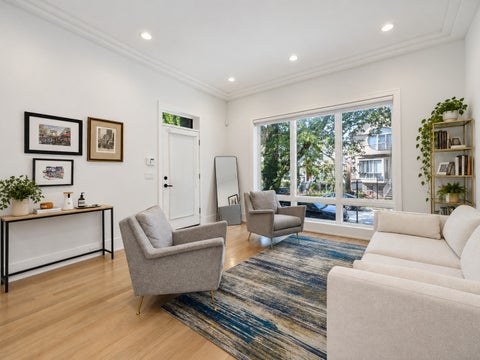Tiny photo for 2745 N Greenview Avenue #1, Chicago, IL 60614 (MLS # 12777459)