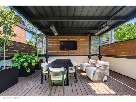 Tiny photo for 2745 N Greenview Avenue #1, Chicago, IL 60614 (MLS # 12777459)