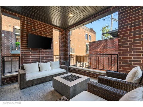 Tiny photo for 2745 N Greenview Avenue #1, Chicago, IL 60614 (MLS # 12777459)