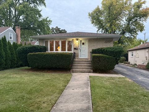 Photo of 517 Grove Avenue, Bensenville, IL 60106 (MLS # 12491180) Photo of 517 Grove Avenue, Bensenville, IL 60106 (MLS # 12491180)