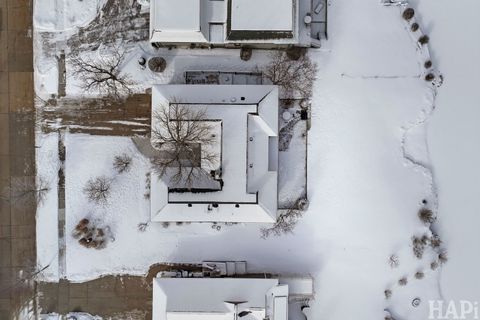 Tiny photo for 1285 Montgomery Drive, Deerfield, IL 60015 (MLS # 12558937)