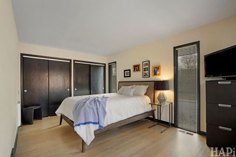 Tiny photo for 1285 Montgomery Drive, Deerfield, IL 60015 (MLS # 12558937)