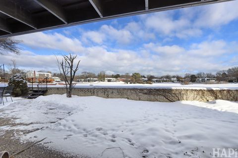 Tiny photo for 1285 Montgomery Drive, Deerfield, IL 60015 (MLS # 12558937)