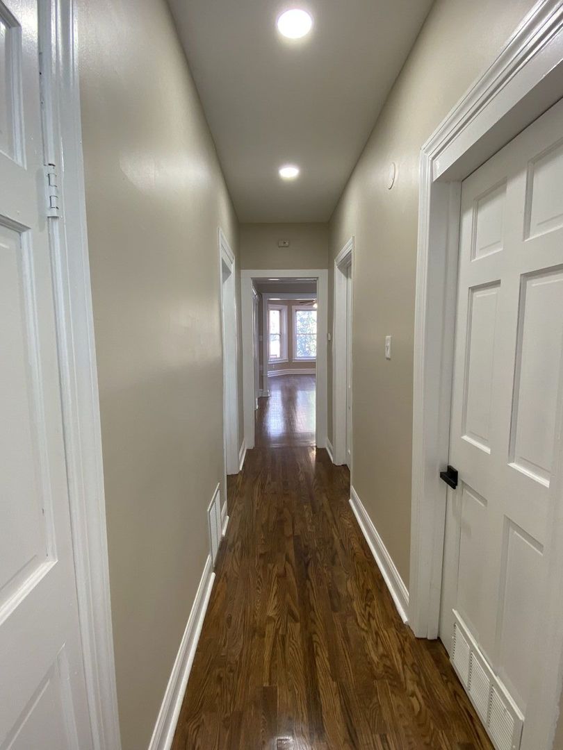 3749 W Wrightwood Avenue 1