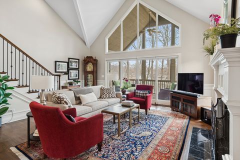 Tiny photo for 1186 Willowgate Lane, St. Charles, IL 60174 (MLS # 12567277)