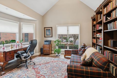 Tiny photo for 1186 Willowgate Lane, St. Charles, IL 60174 (MLS # 12567277)