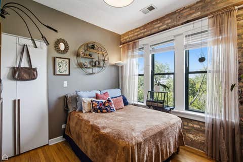 Tiny photo for 3126 W Carmen Avenue #3, Chicago, IL 60625 (MLS # 12742665)
