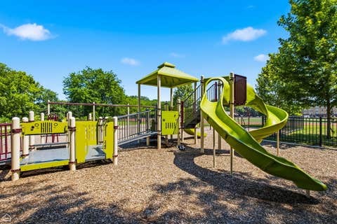 Tiny photo for 3126 W Carmen Avenue #3, Chicago, IL 60625 (MLS # 12742665)