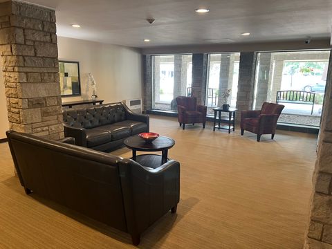 Tiny photo for 500 Thames Parkway #1F, Park Ridge, IL 60068 (MLS # 12633388)