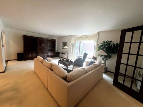 Tiny photo for 500 Thames Parkway #1F, Park Ridge, IL 60068 (MLS # 12633388)