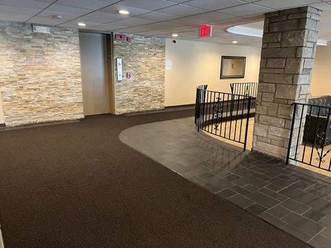 Tiny photo for 500 Thames Parkway #1F, Park Ridge, IL 60068 (MLS # 12633388)