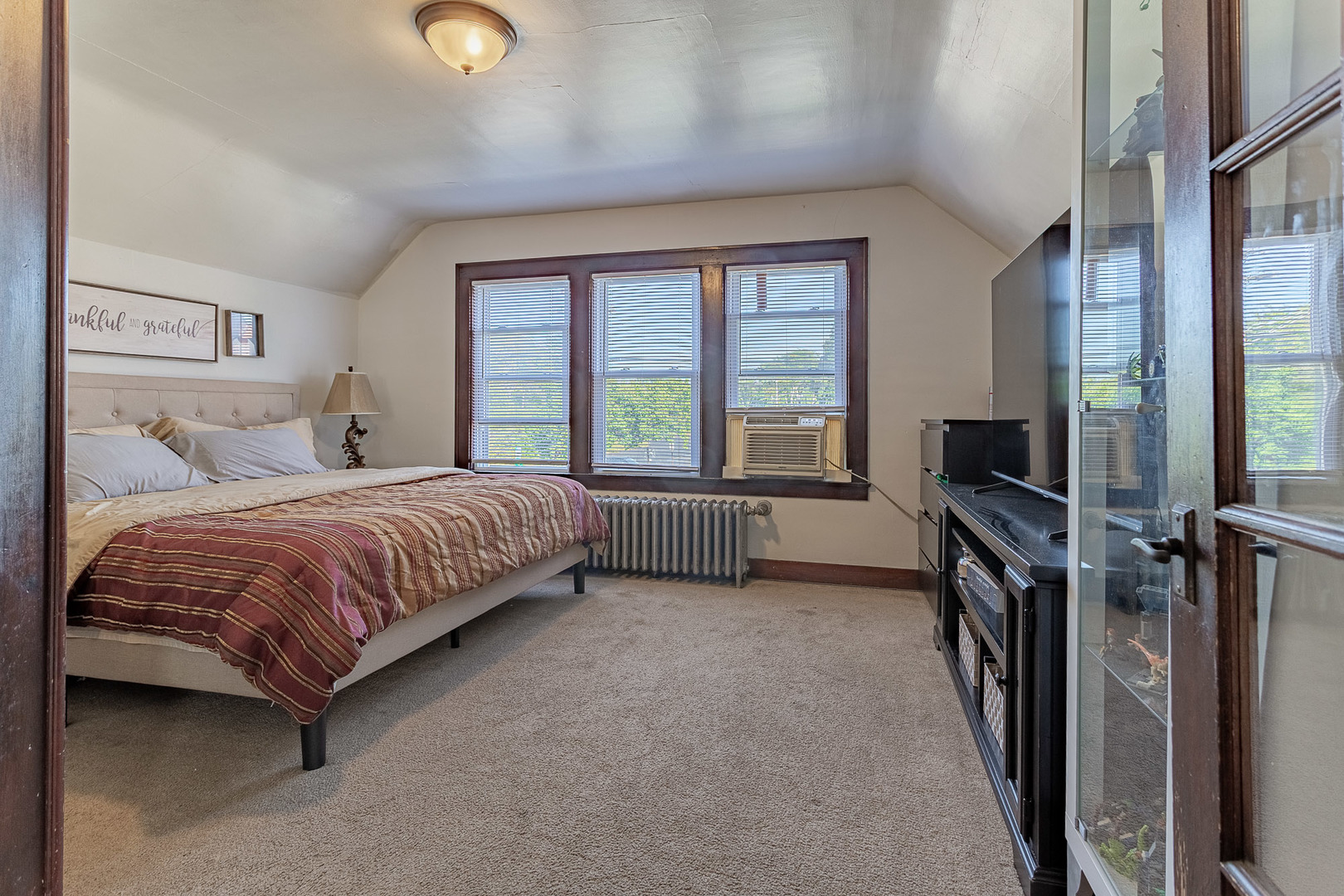 Winfield, Illinois 60190, United States, 6 Bedrooms Bedrooms, ,2 BathroomsBathrooms,Residential,Contingent,231763